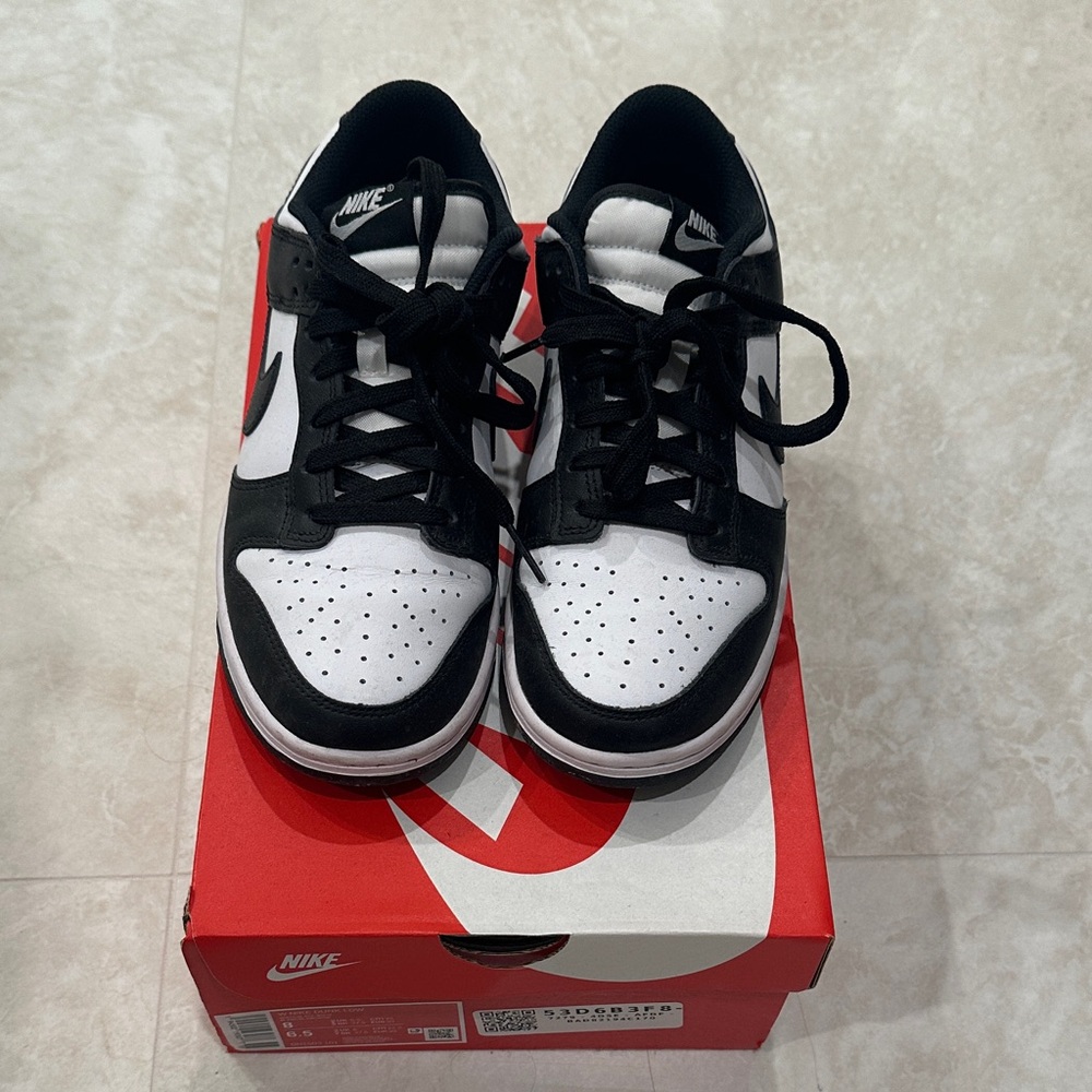 Nike dunk low Classic Black and White Sneakers